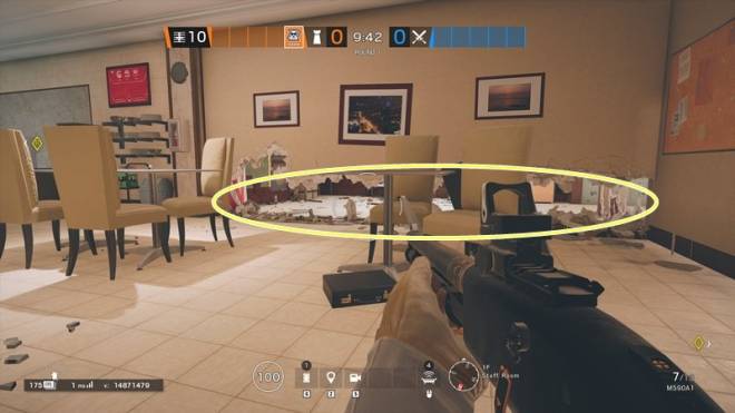 Rainbow Six: Guides - Guide to playing 'Mute' in 'Bank' image 20